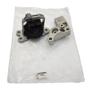Engine mounting right OEM Renault Trafic 1,6DCI 2014-