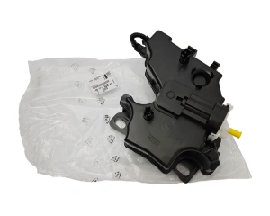 Hiukkassuodattimen(FAP) lisäainesäiliö OEM Peugeot 3008/5008 / Expert, Citroen Jumpy / C5 Aircross