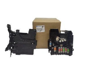 Kaitsmekarp - aku juhtmoodul (BPGA) OEM Citroen Jumpy, Spacetourer/Peugeot Expert, Traveller 2016-